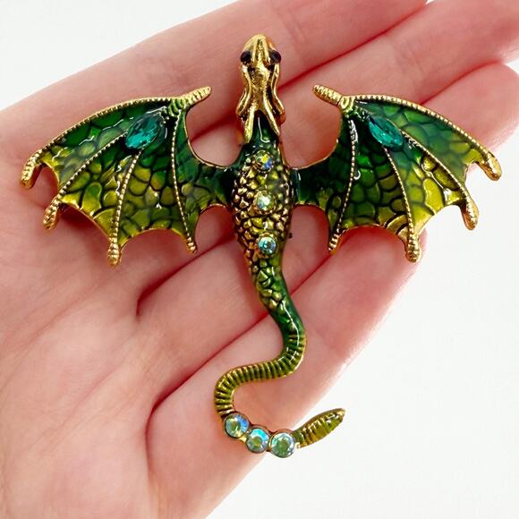 Green Dragon Pin, Dragon Brooch, Dragon Enamel Pins, Dragon Age Pin - Picture 1 of 4